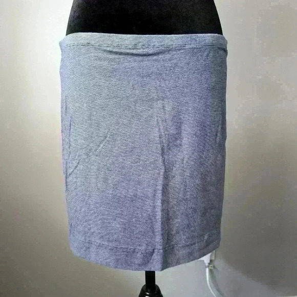 H&M Basic Blue Skirt Bodycon Size L - Picture 2 of 5